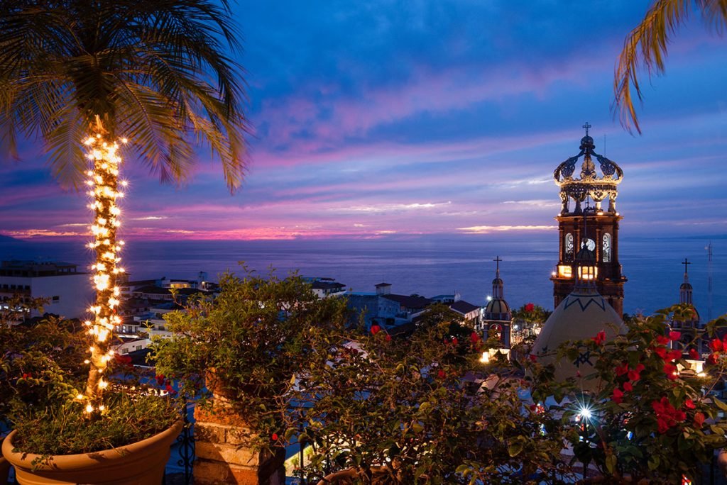What is Puerto Vallarta Known For? 2023