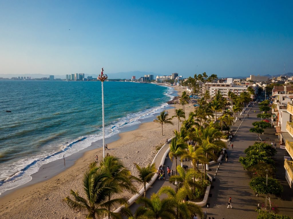 Top 5 FREE Things to-do In Puerto Vallarta (part 1)